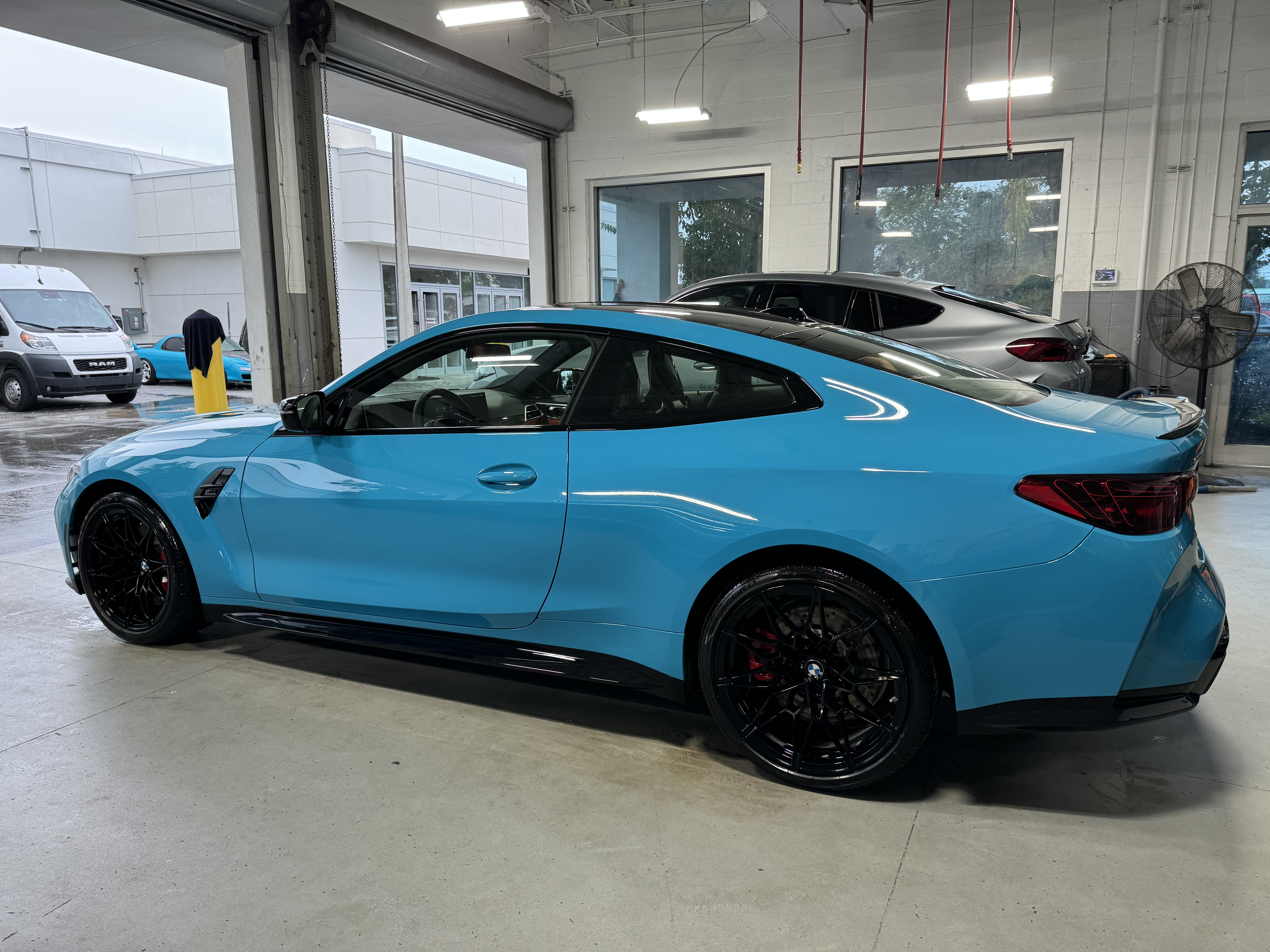 BMW M4 blue professional detailing Orlando — Detailé by Paris
